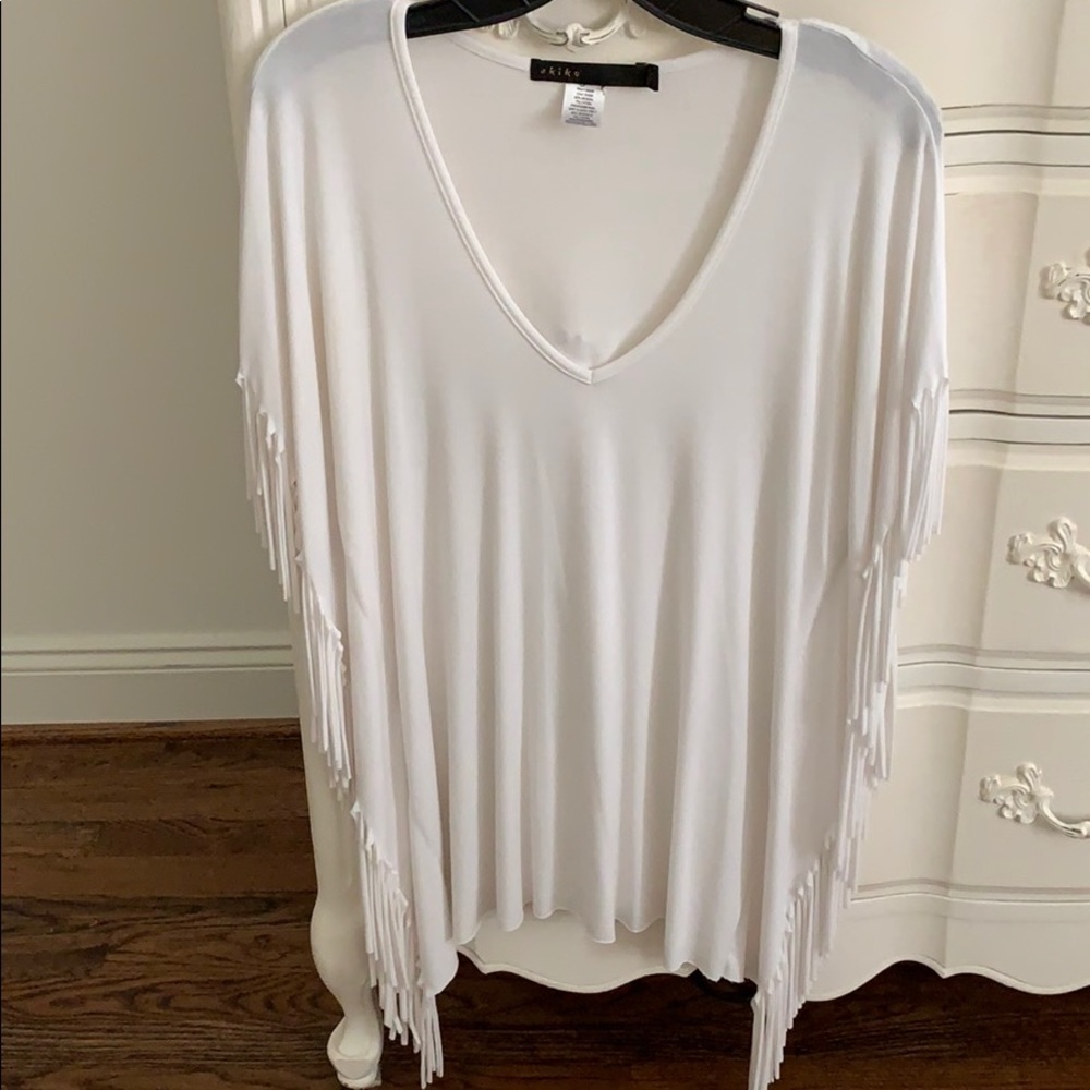 Akiko white fringe blouse